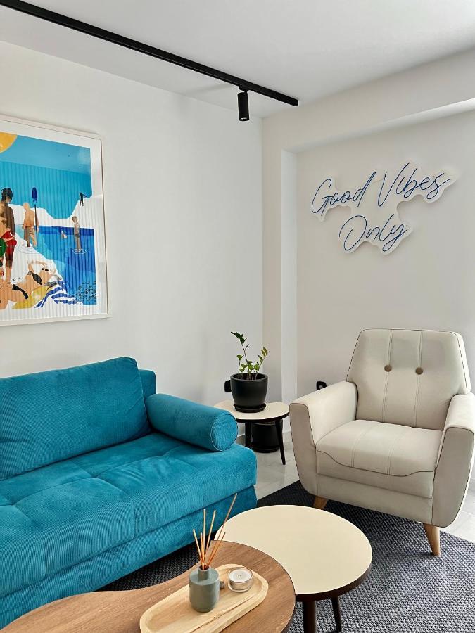 Becool Apartment Pórto Ráfti Exteriör bild