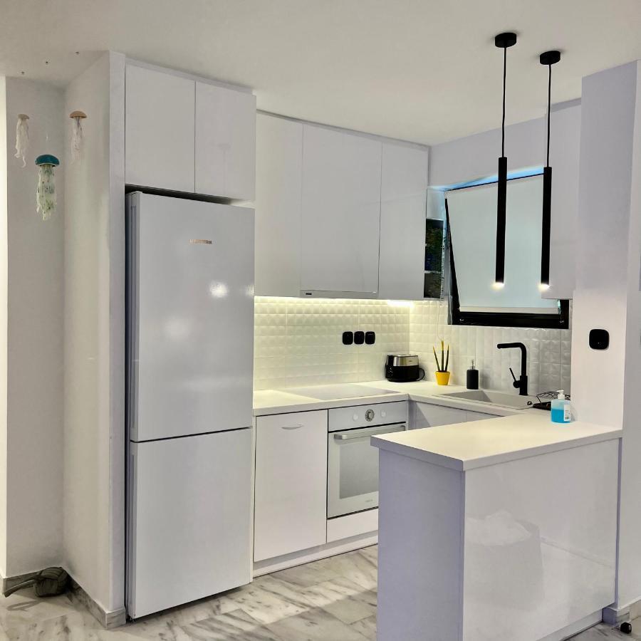 Becool Apartment Pórto Ráfti Exteriör bild