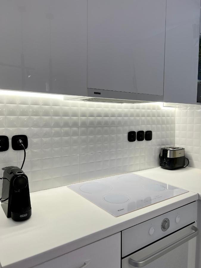 Becool Apartment Pórto Ráfti Exteriör bild